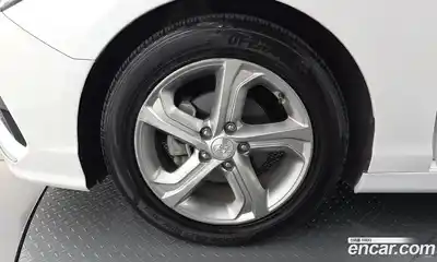 Hyundai Sonata 2018 2.0 гидро в Москве № 2050261, миниатюра 5