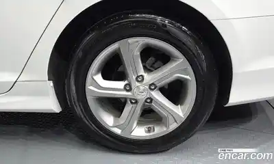 Hyundai Sonata 2018 2.0 гидро в Москве № 2050261, миниатюра 7