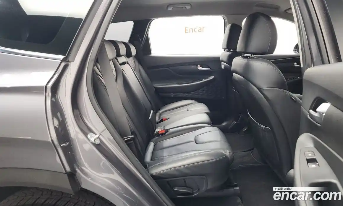 Hyundai Santa Fe 2021 2.5 гидро в Москве № 2050293, фото 17