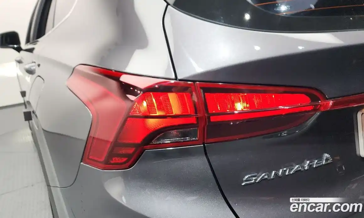 Hyundai Santa Fe 2021 2.5 гидро в Москве № 2050293, фото 9