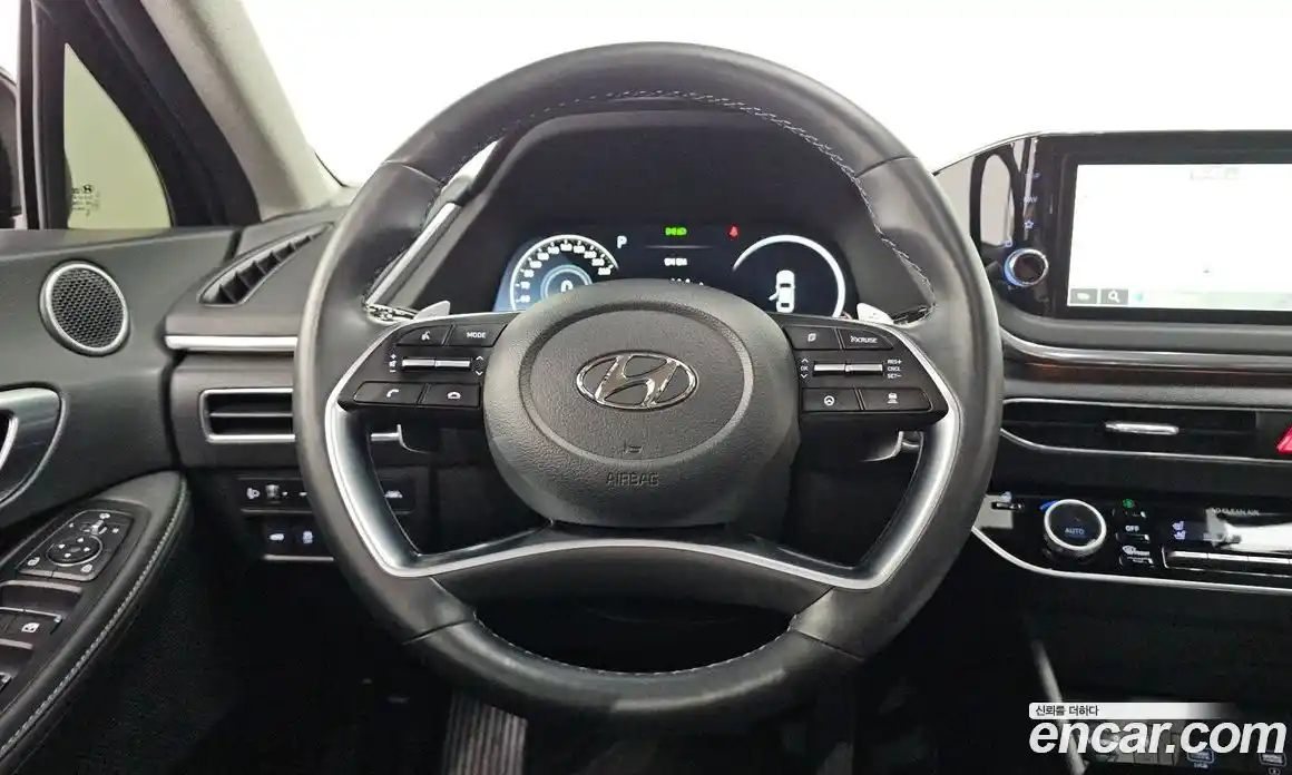 Hyundai Sonata 2022 2.0 гидро в Москве № 2050451, фото 17