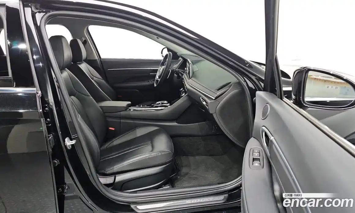 Hyundai Sonata 2022 2.0 гидро в Москве № 2050451, фото 24