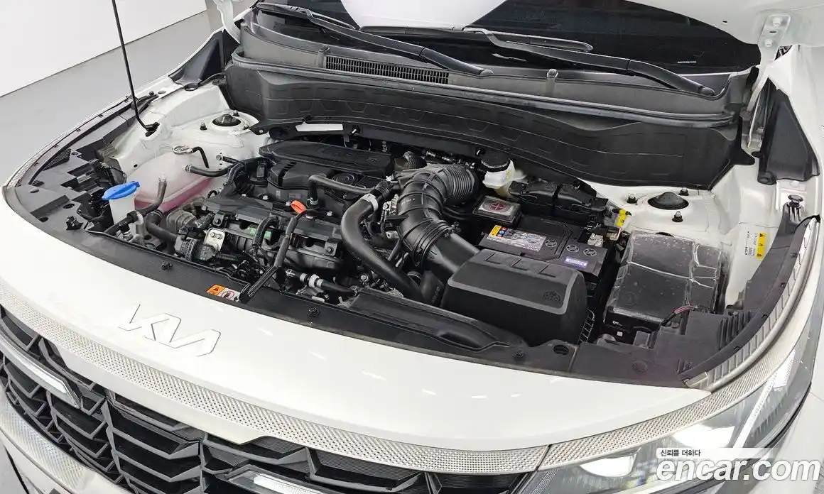 Kia Seltos 2025 1.6 гидро в Москве № 2050592, фото 6