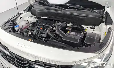 Kia Seltos 2025 1.6 гидро в Москве № 2050592, миниатюра 6