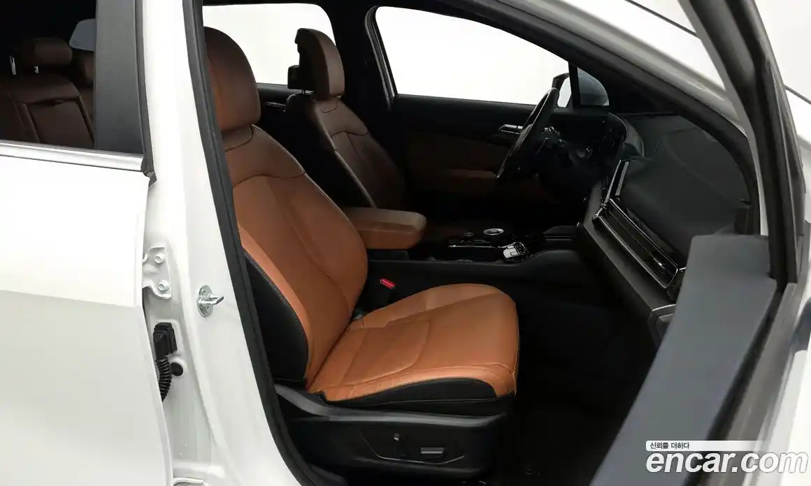 Kia Sportage 2023 1.6 гидро в Москве № 2050821, фото 16