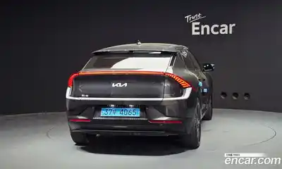 Kia EV6 2022 0.1 гидро в Москве № 2050859, миниатюра 4