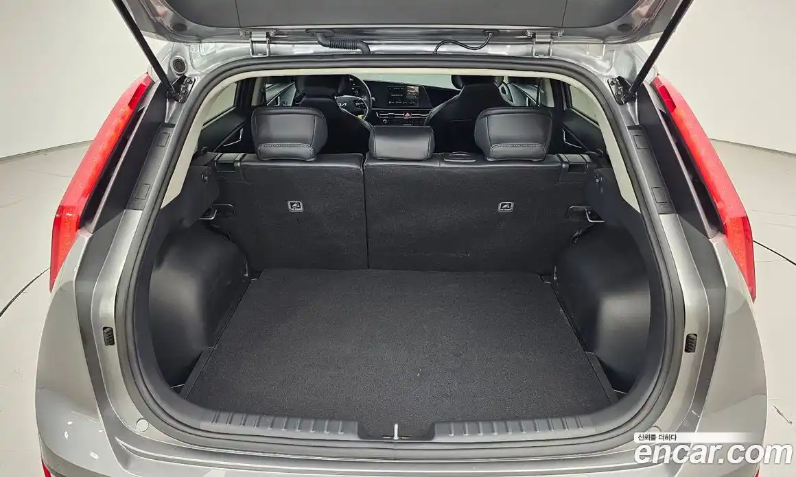 Kia Niro 2024 1.6 гидро в Москве № 2050980, фото 20