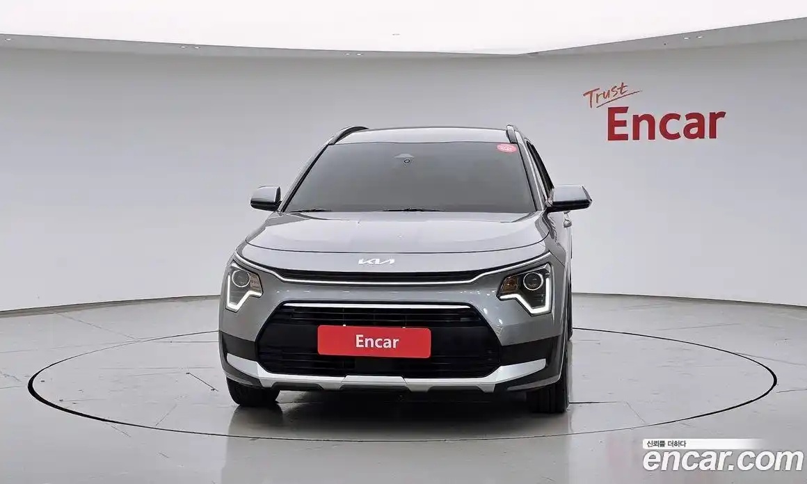 Kia Niro 2024 1.6 гидро в Москве № 2050980, фото 3