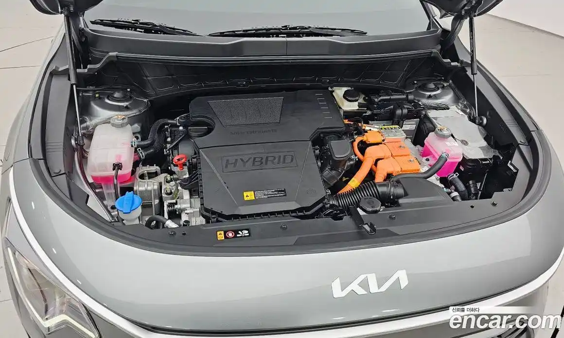 Kia Niro 2024 1.6 гидро в Москве № 2050980, фото 6