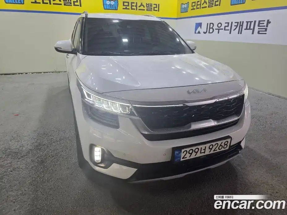 Kia Seltos 2021 1.6 гидро в Москве № 2050990, фото 3