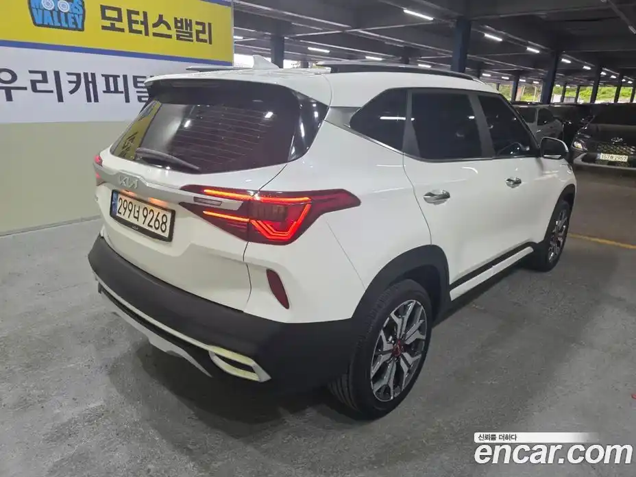 Kia Seltos 2021 1.6 гидро в Москве № 2050990, фото 5
