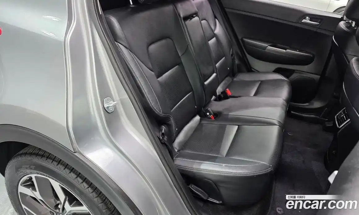 Kia Sportage 2018 2.0 гидро в Москве № 2050993, фото 11