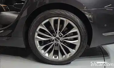 Kia K9 2021 3.8 гидро в Москве № 2051029, миниатюра 6