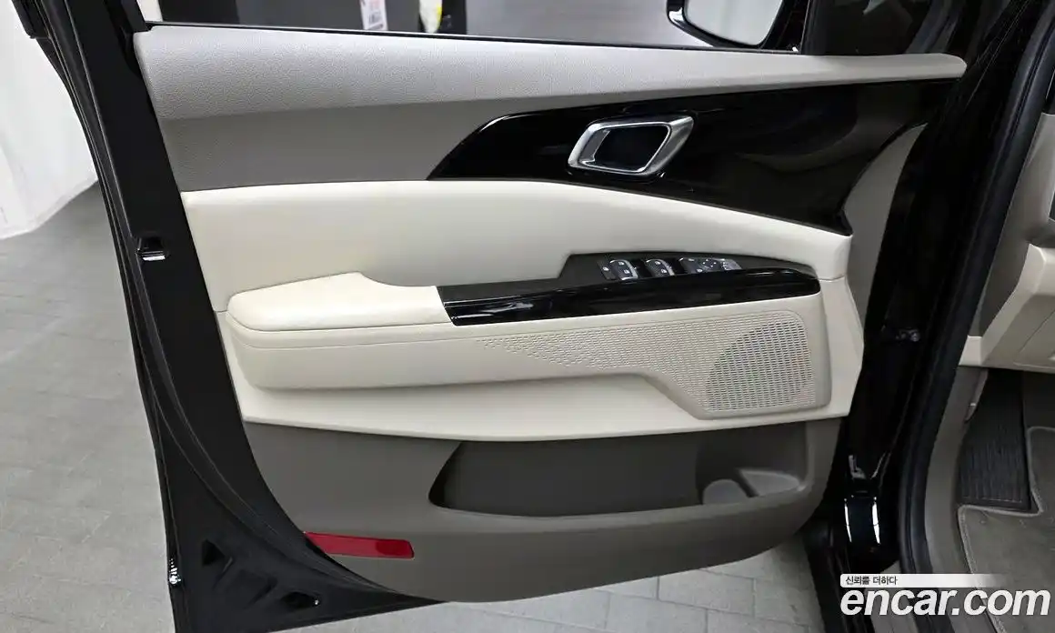 Kia Canival 2022 3.5 гидро в Москве № 2051043, фото 14