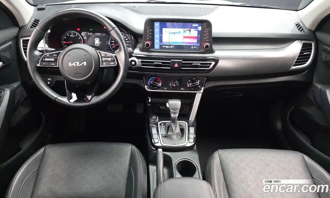 Kia Seltos 2022 1.6 гидро в Москве № 2051060, фото 7