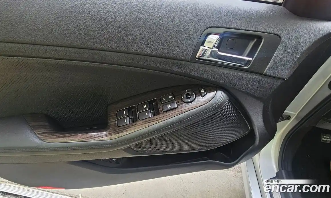 Kia K5 2013 2.0 гидро в Москве № 2051092, фото 16