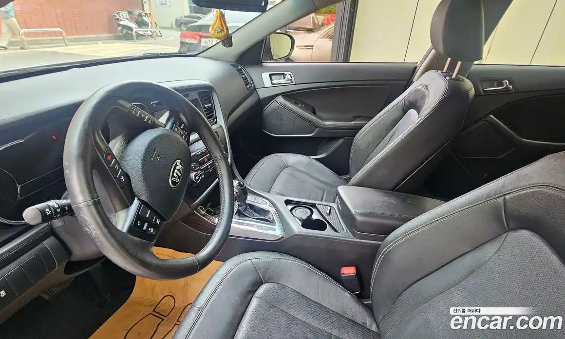 Kia K5 2013 2.0 гидро в Москве № 2051092, фото 18