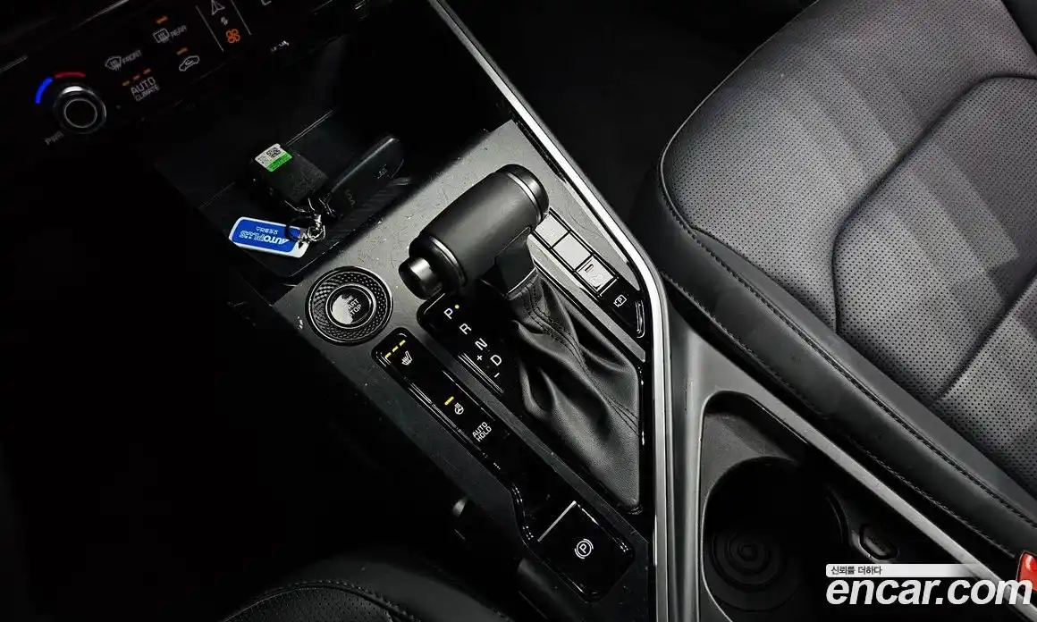 Kia Niro 2023 1.6 гидро в Москве № 2051124, фото 12