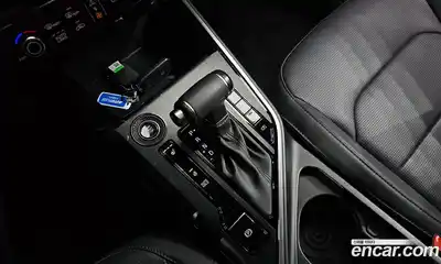 Kia Niro 2023 1.6 гидро в Москве № 2051124, миниатюра 12