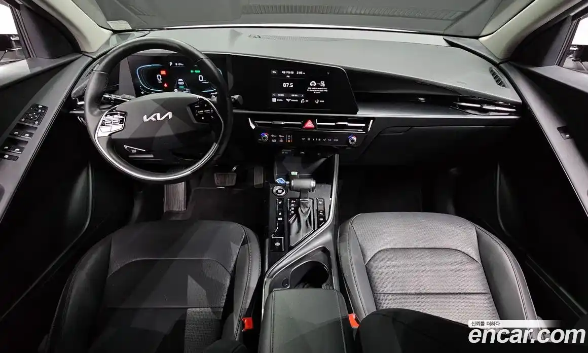 Kia Niro 2023 1.6 гидро в Москве № 2051124, фото 10