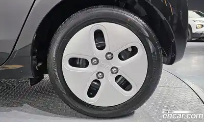 Kia Ray 2021 1.0 гидро в Москве № 2051142, миниатюра 7