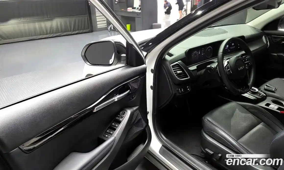 Kia Seltos 2022 1.6 гидро в Москве № 2051143, фото 13