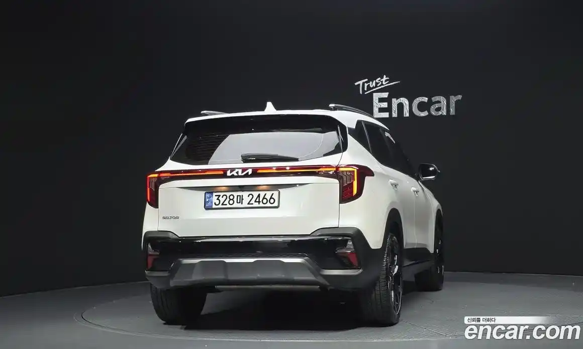 Kia Seltos 2022 1.6 гидро в Москве № 2051143, фото 4