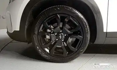 Kia Seltos 2022 1.6 гидро в Москве № 2051143, миниатюра 5