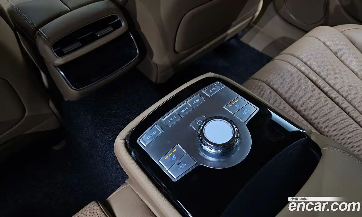 Genesis G80 2025 2.5 гидро в Москве № 2051456, фото 23