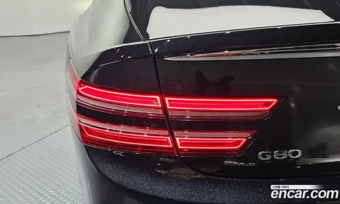 Genesis G80 2025 2.5 гидро в Москве № 2051456, фото 9