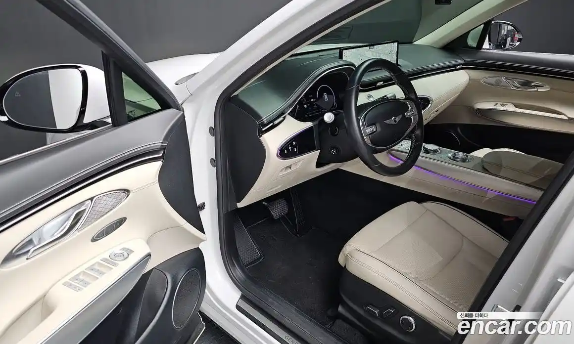 Genesis GV70 2023 2.5 гидро в Москве № 2051534, фото 13