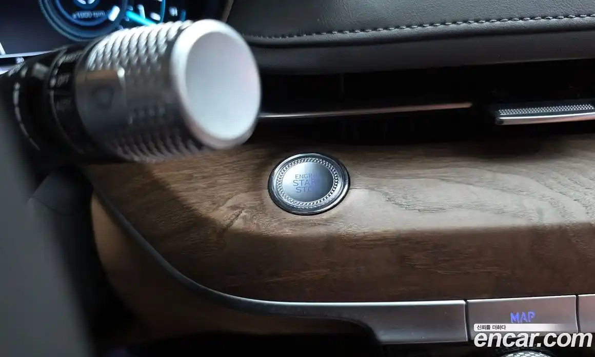 Genesis G80 2022 2.5 гидро в Москве № 2051560, фото 30