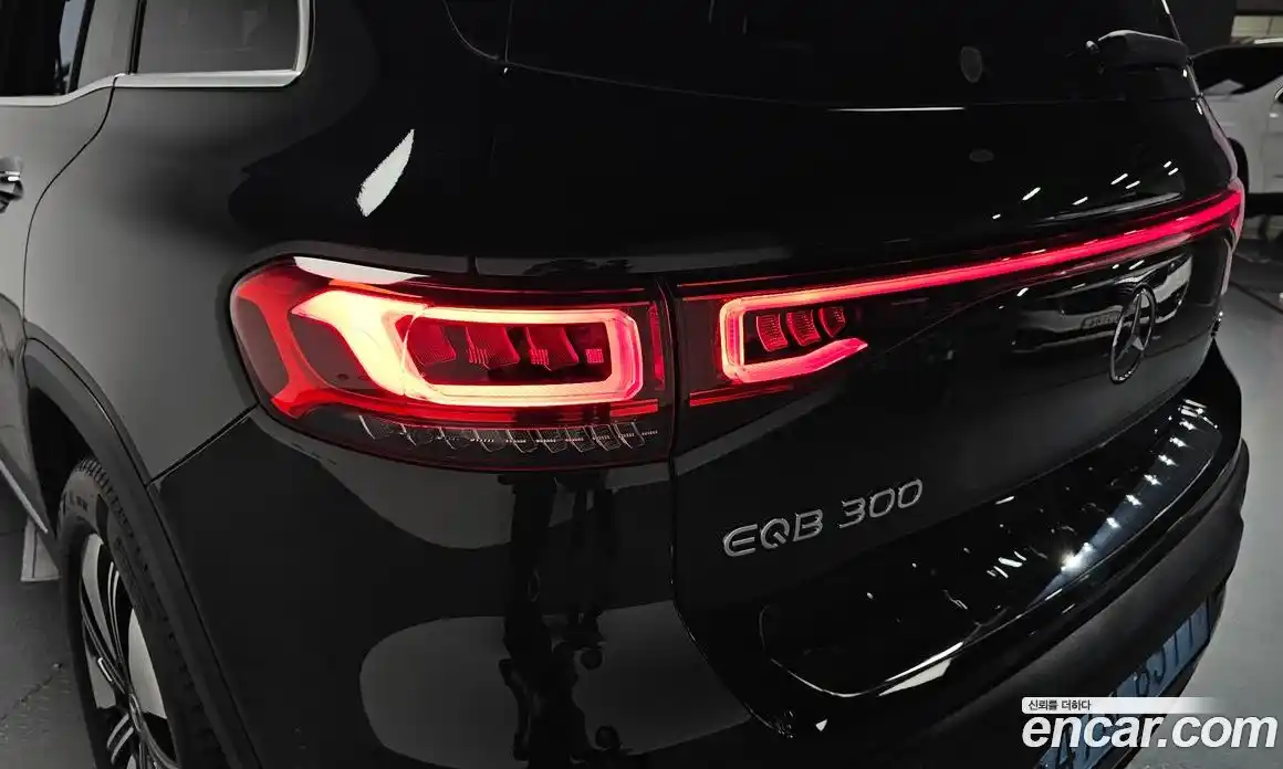 Mercedes-Benz EQB 2023 0.2 гидро в Москве № 2051639, фото 8