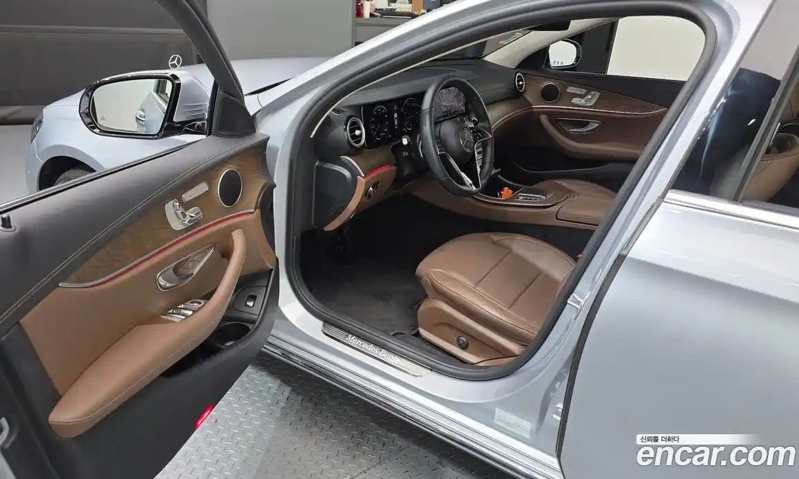 Mercedes-Benz E-Class 2021 2.0 гидро в Москве № 2051759, фото 13