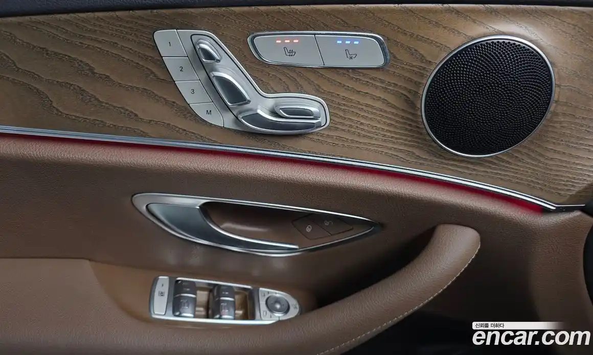 Mercedes-Benz E-Class 2021 2.0 гидро в Москве № 2051759, фото 19