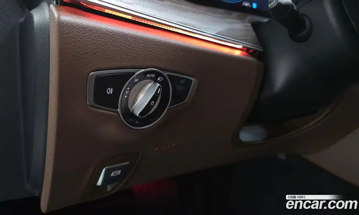 Mercedes-Benz E-Class 2021 2.0 гидро в Москве № 2051759, фото 20