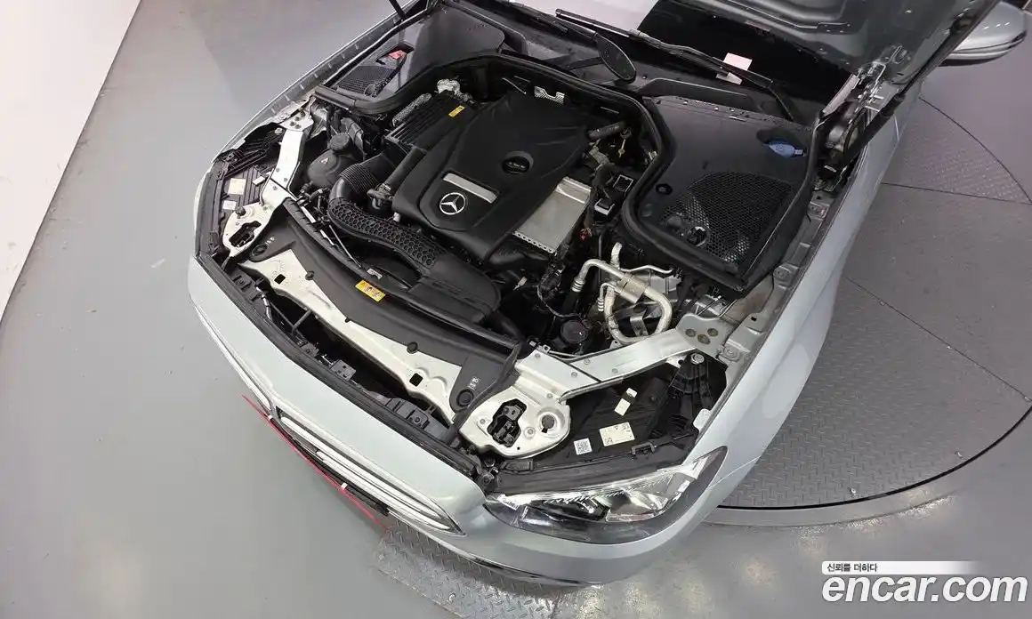 Mercedes-Benz E-Class 2021 2.0 гидро в Москве № 2051759, фото 6