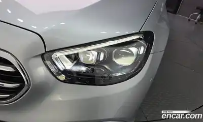 Mercedes-Benz E-Class 2021 2.0 гидро в Москве № 2051759, миниатюра 8