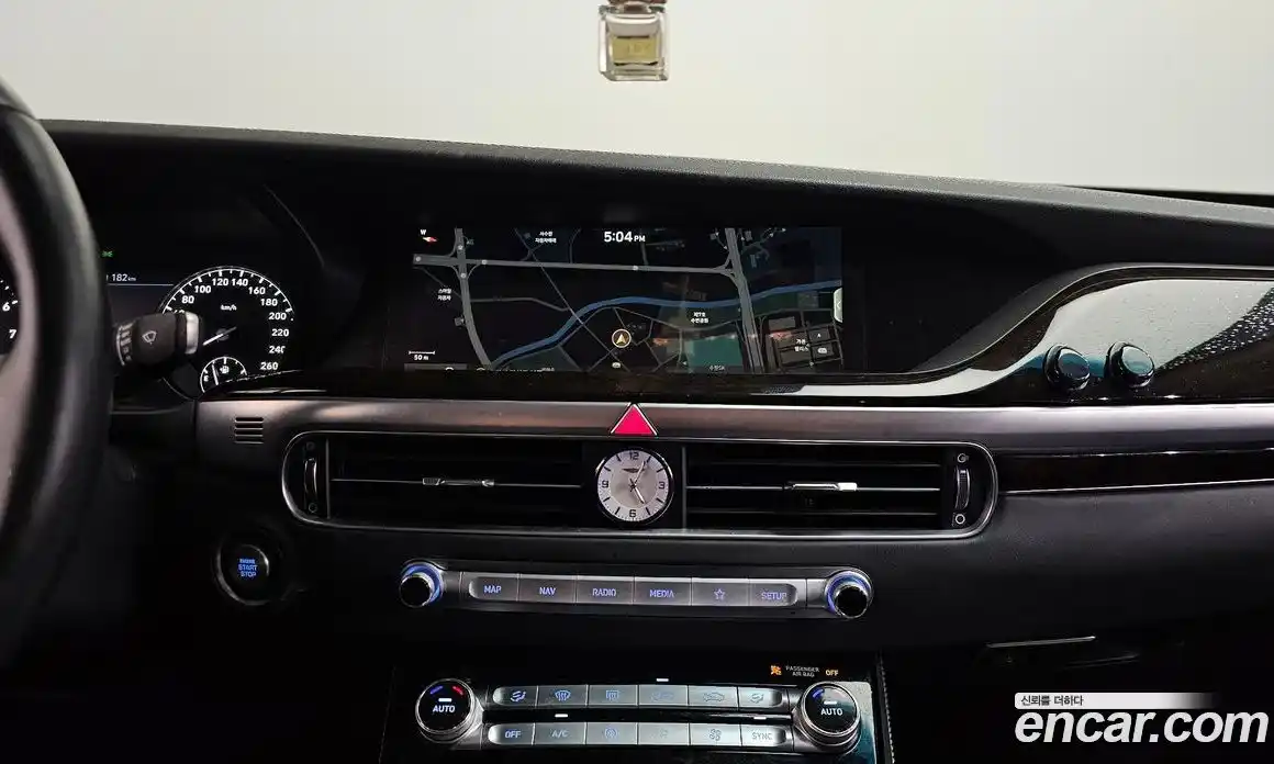 Genesis G90 2019 3.8 гидро в Москве № 2051882, фото 19