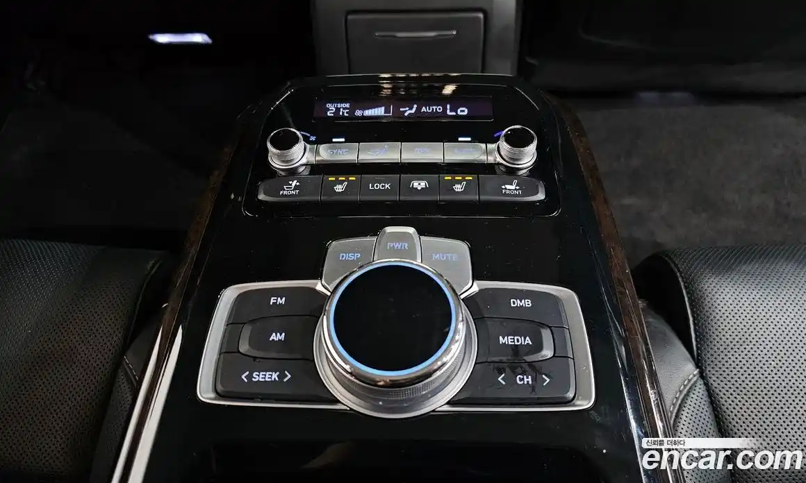 Genesis G90 2019 3.8 гидро в Москве № 2051882, фото 37