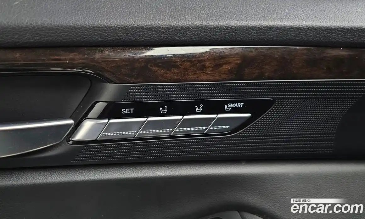 Genesis G90 2019 3.8 гидро в Москве № 2051882, фото 38