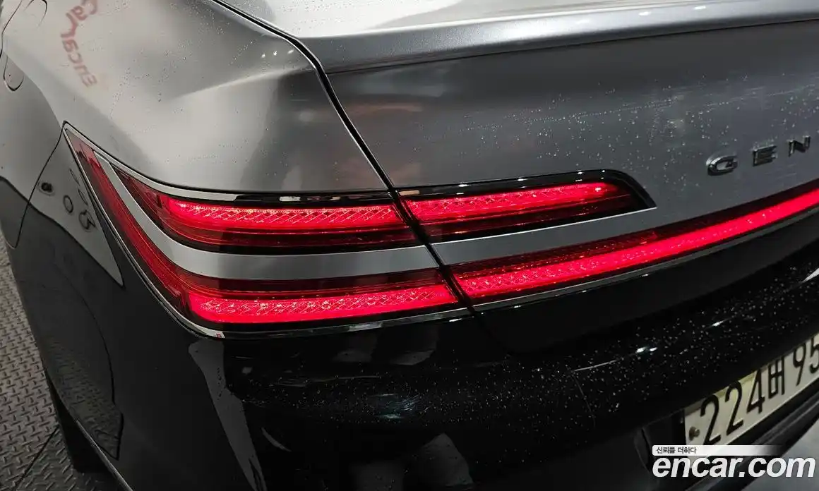 Genesis G90 2019 3.8 гидро в Москве № 2051882, фото 9