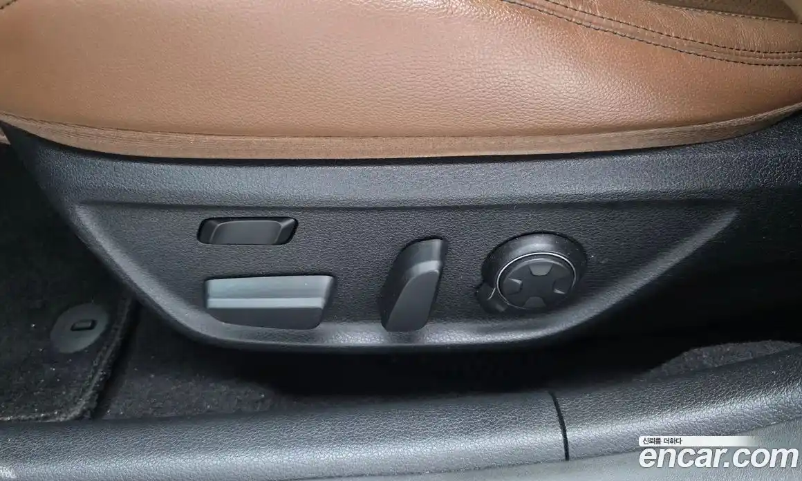 Genesis G70 2019 2.0 гидро в Москве № 2051916, фото 32