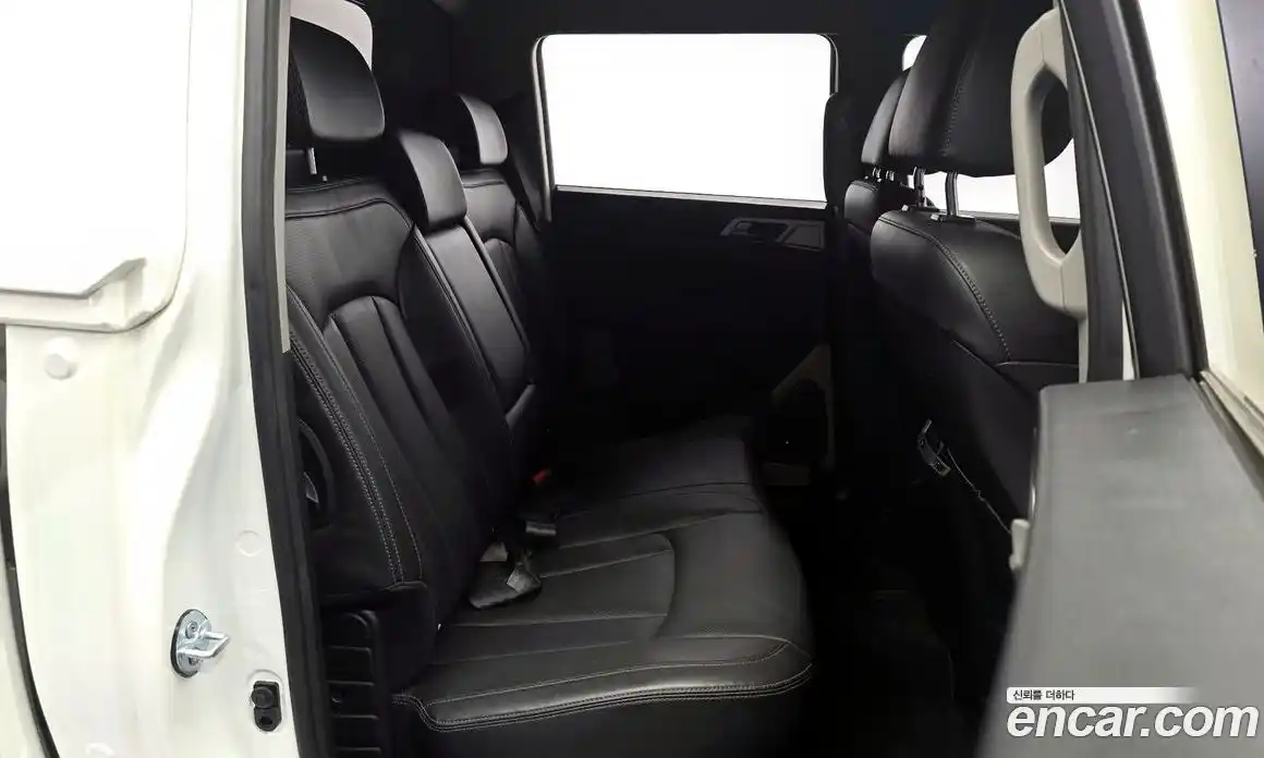 SsangYong Rexton 2018 2.2 механика в Москве № 2052266, фото 11