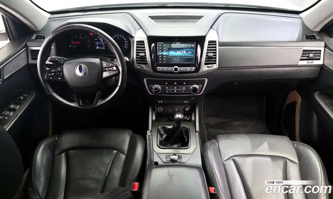 SsangYong Rexton 2018 2.2 механика в Москве № 2052266, фото 7