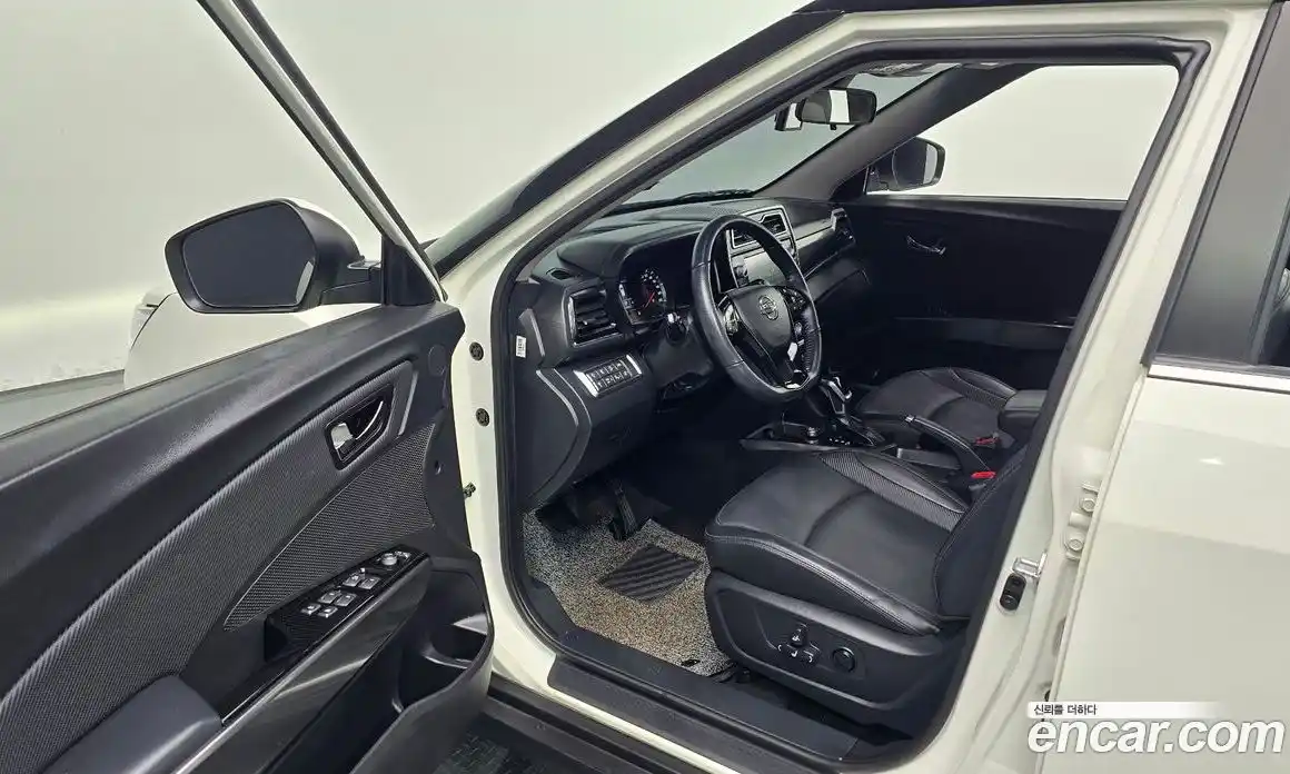 SsangYong TIBOLI 2021 1.5 гидро в Москве № 2052357, фото 17