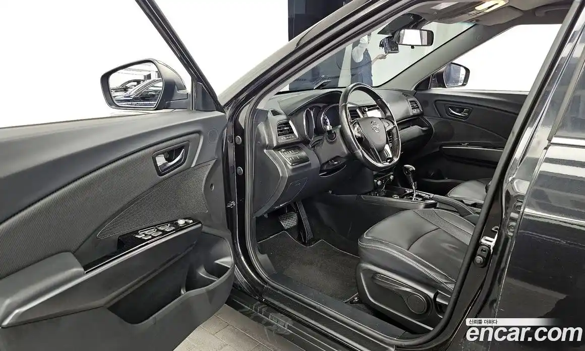 SsangYong TIBOLI 2017 1.6 гидро в Москве № 2052452, фото 13