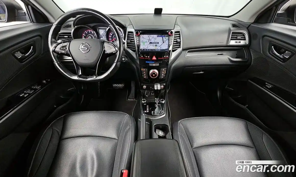 SsangYong TIBOLI 2017 1.6 гидро в Москве № 2052452, фото 10
