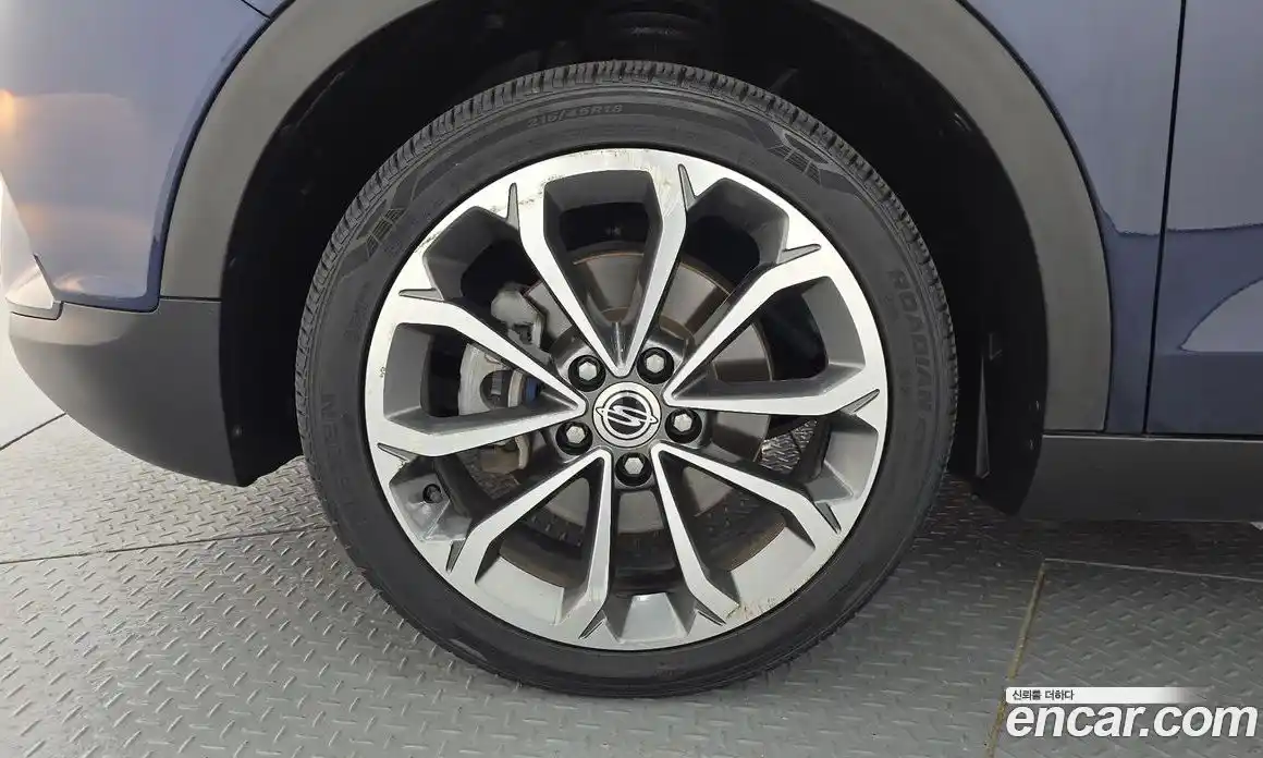 SsangYong TIBOLI 2017 1.6 гидро в Москве № 2052588, фото 5