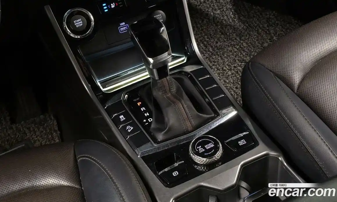 SsangYong Korando 2019 1.6 гидро в Москве № 2052639, фото 9